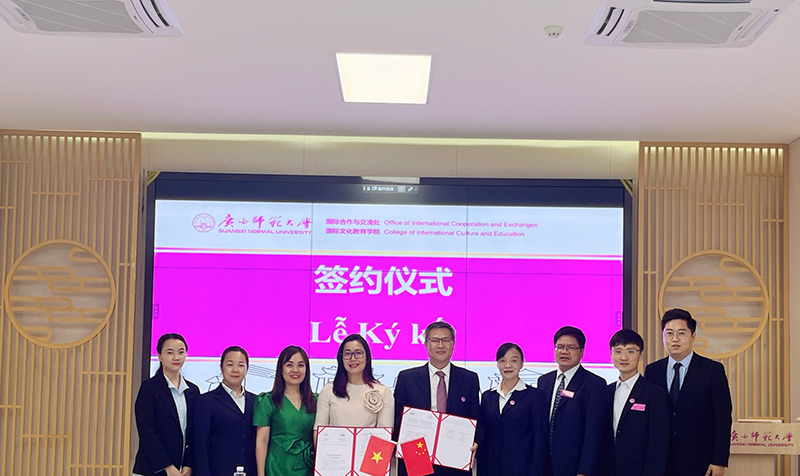 Trường Cao đẳng Quốc tế Hà Nội ký kết hợp tác giáo dục đào tạo với Trường ĐH Sư phạm Quảng Tây, Trung Quốc.