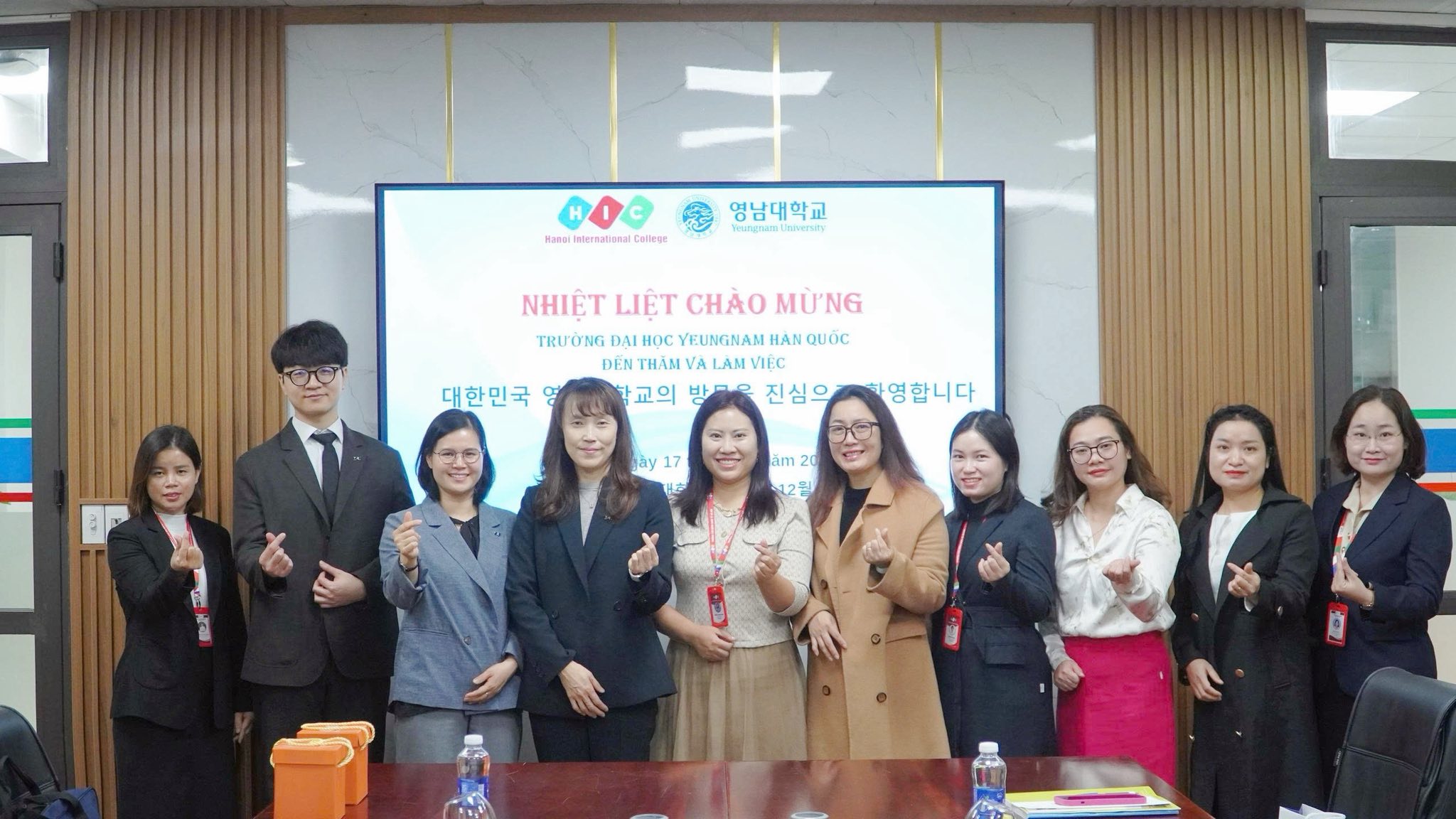 Trường Cao đẳng Quốc tế Hà Nội đón tiếp và làm việc với Trường Đại học Yeungnam Hàn Quốc