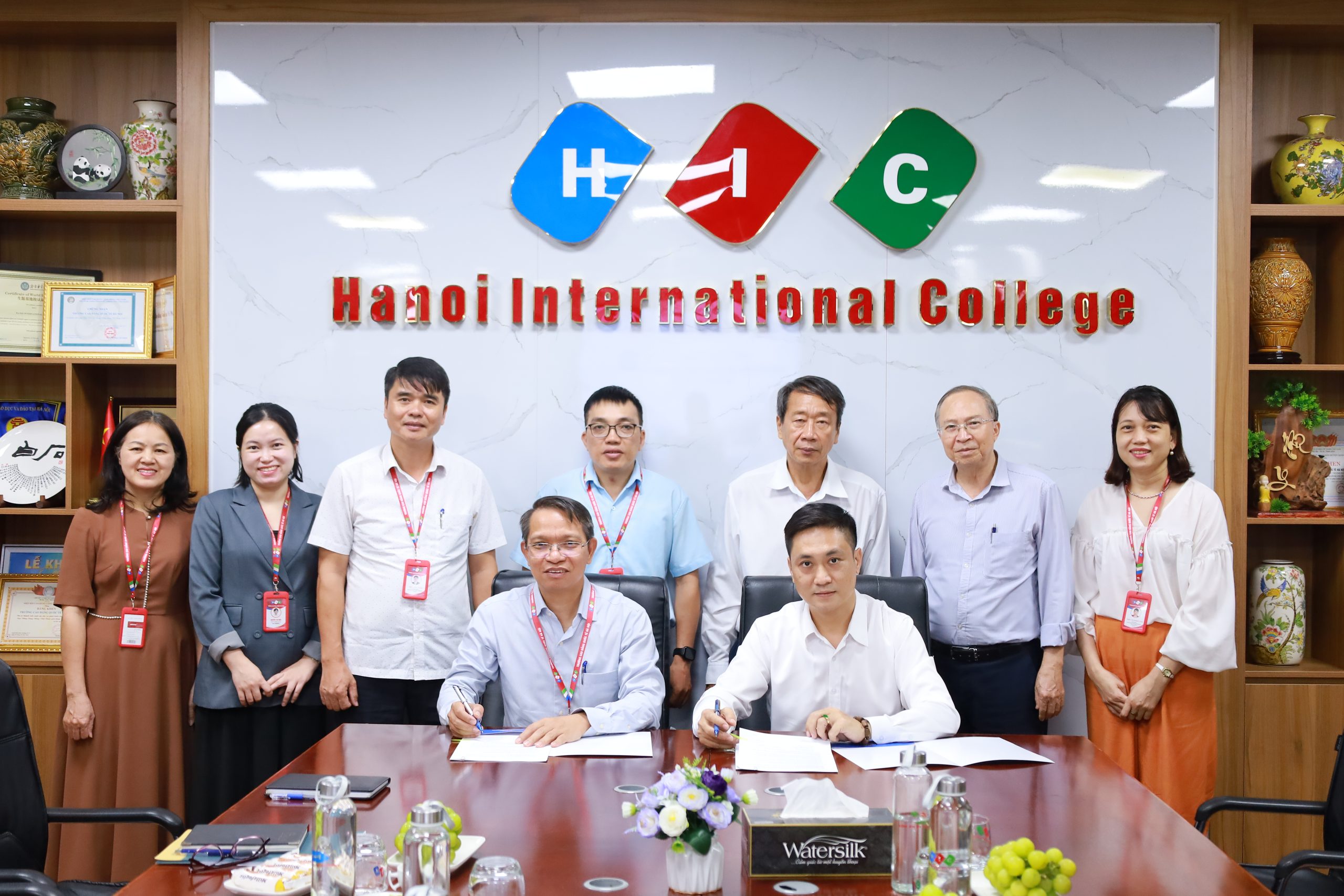 Đại diện hai bên trao đổi về cơ hội hợp tác doanh nghiệp