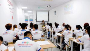 Sinh viên Marketing tại HIC học tập tại lớp học